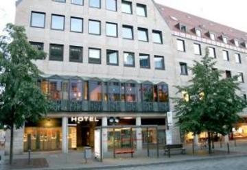 Tiptop Hotel Am Schoenen Brunnen Nuremberg Luaran gambar